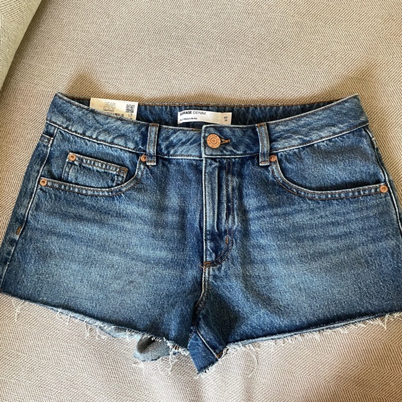 Brand new blue jean shorts (Garage) - Picture 1 of 3
